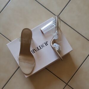 JustFab Cream and Tan Heels Elegant Design